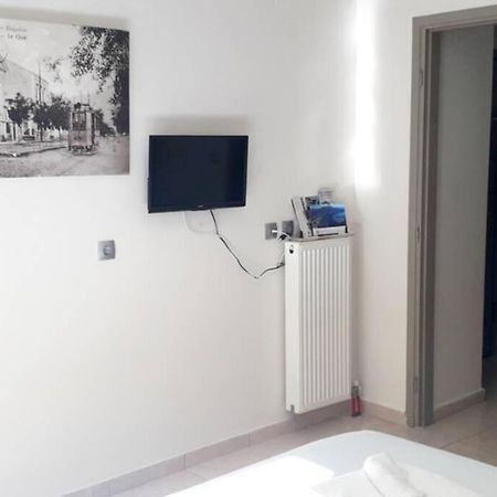 Stylish River Flat, Near The Center And The Beach Apartment Kalamata Exterior photo