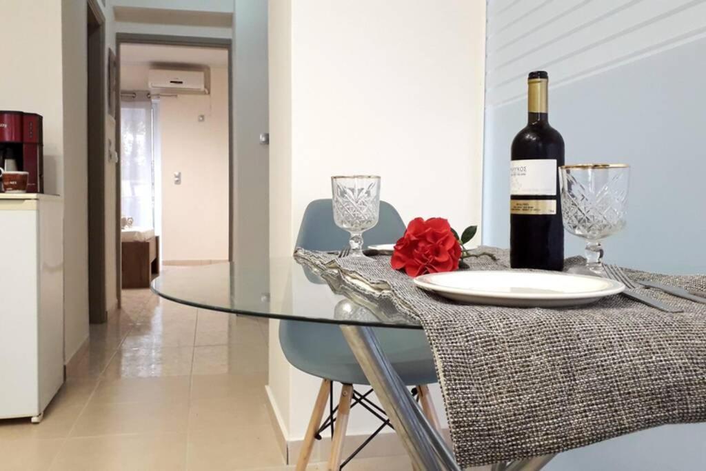 Stylish River Flat, Near The Center And The Beach Apartment Kalamata Exterior photo