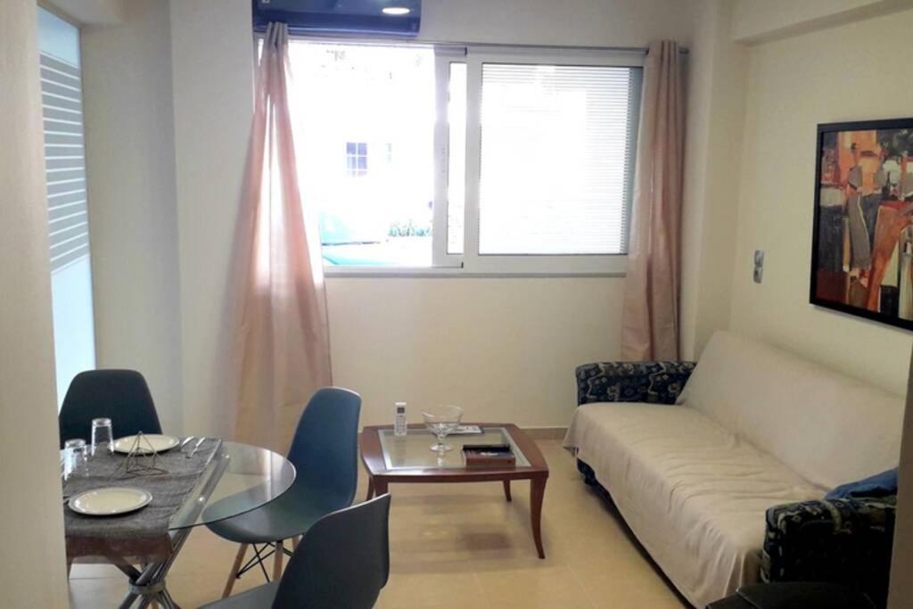 Stylish River Flat, Near The Center And The Beach Apartment Kalamata Exterior photo