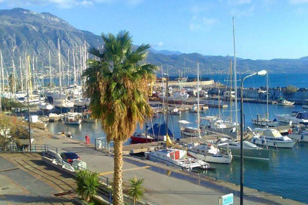 Stylish River Flat, Near The Center And The Beach Apartment Kalamata Exterior photo